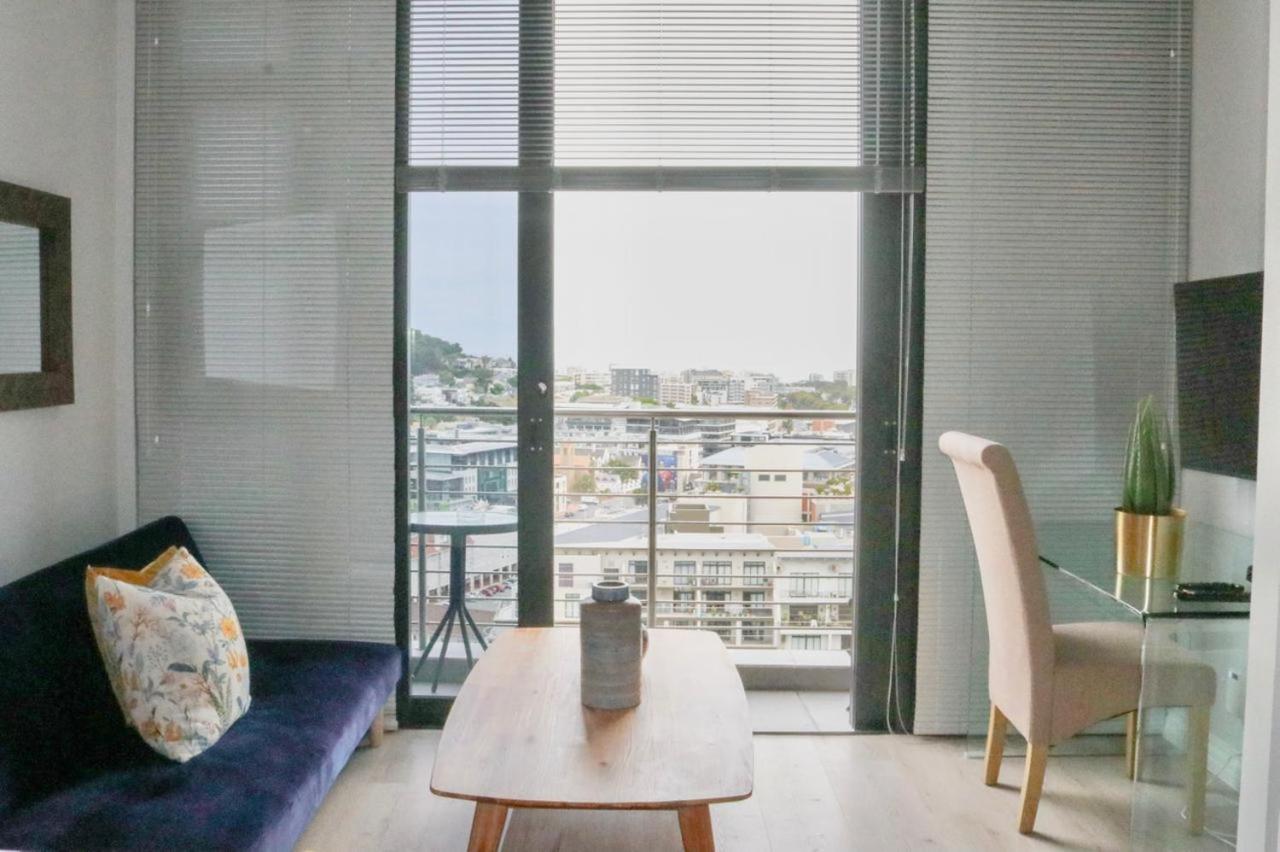 2218 At 16 On Bree Apartment Кейптаун Екстериор снимка